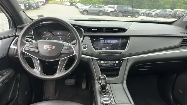 2020 Cadillac XT5 Premium Luxury