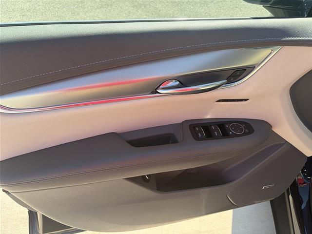 2022 Cadillac XT5 - $27,647