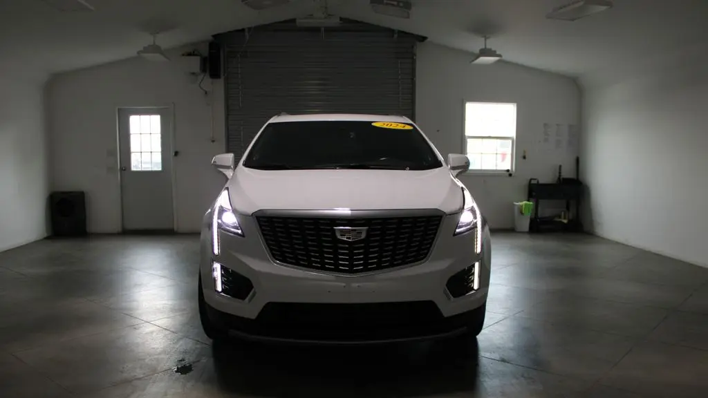 2024 Cadillac XT5 Premium Luxury