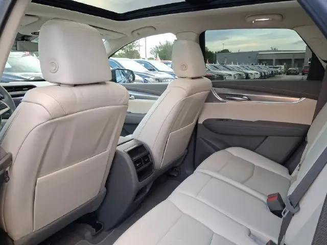 2024 Cadillac XT5 - $33,990