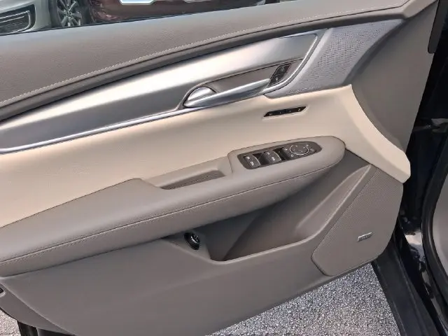 2024 Cadillac XT5 - $33,990