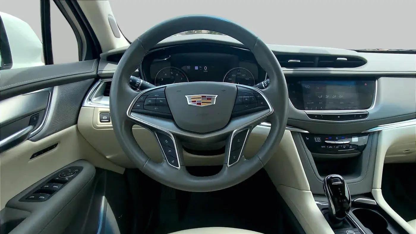 2021 Cadillac XT5 Premium Luxury