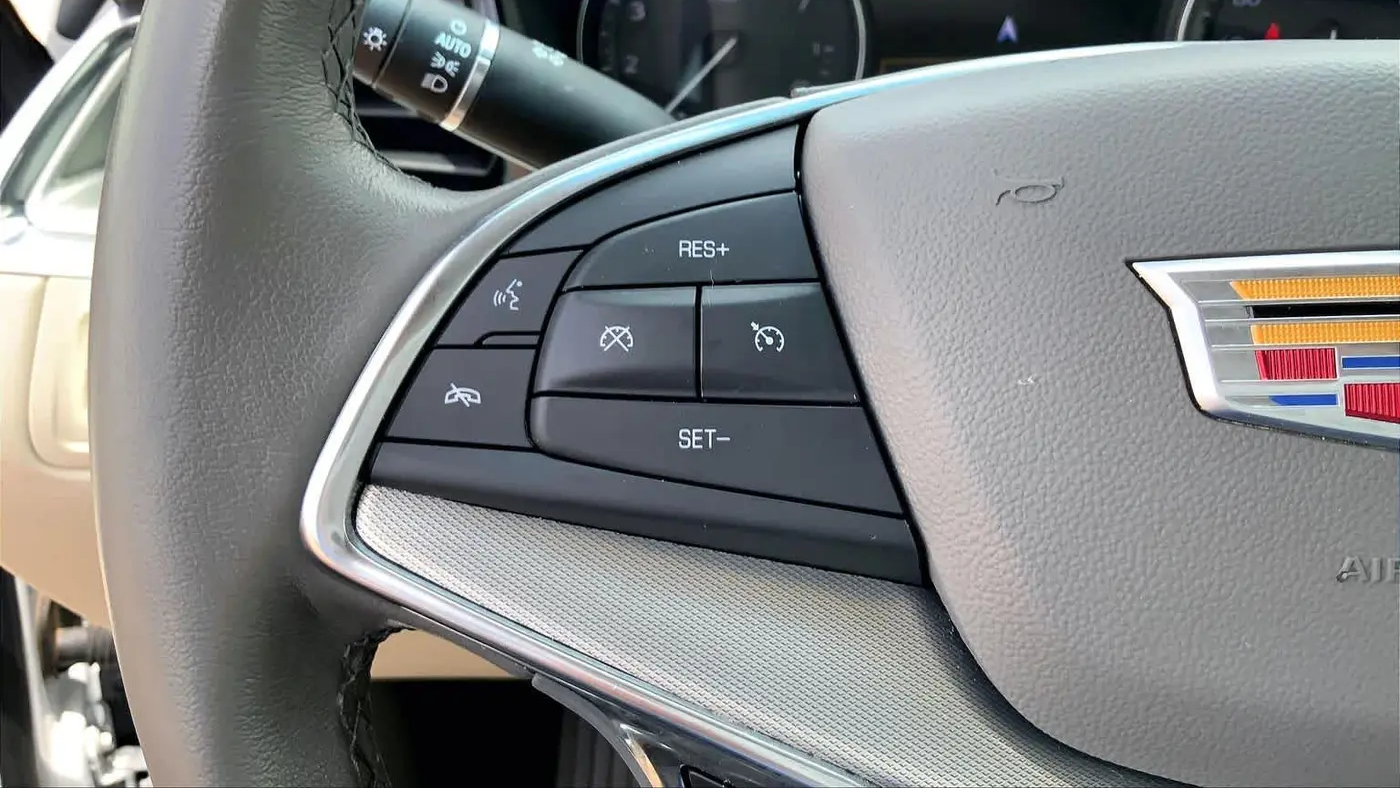 2021 Cadillac XT5 Premium Luxury