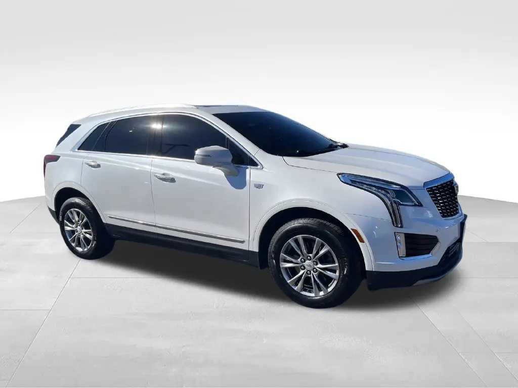 2022 Cadillac XT5 - $30,400