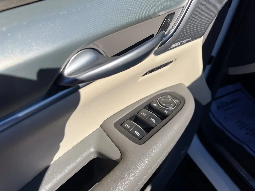 2022 Cadillac XT5 - $30,400