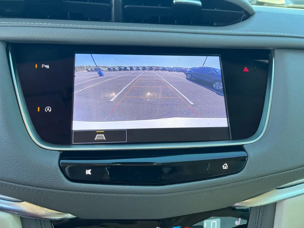 2022 Cadillac XT5 - $30,400