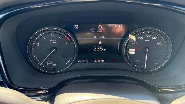 2022 Cadillac XT5 Premium Luxury