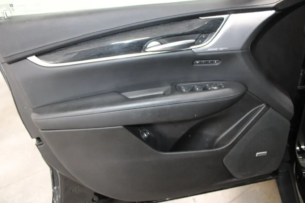 2023 Cadillac XT5 - $25,748