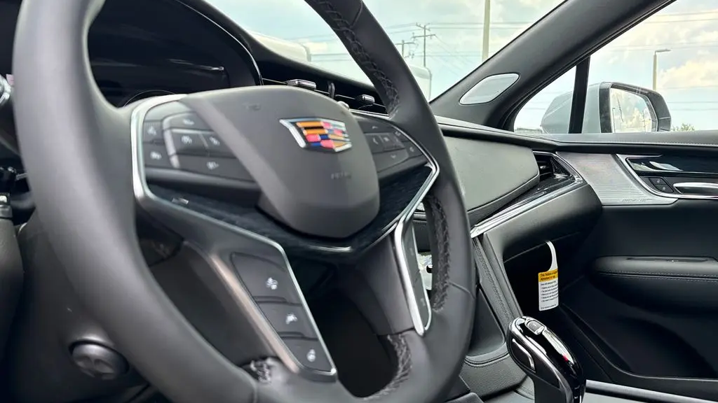2026 Cadillac XT5 Premium Luxury