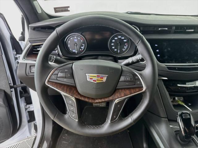 2026 Cadillac XT5 - $55,999