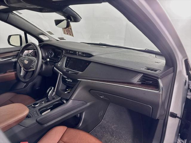 2026 Cadillac XT5 - $55,999