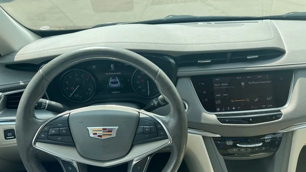 2021 Cadillac XT5 Premium Luxury