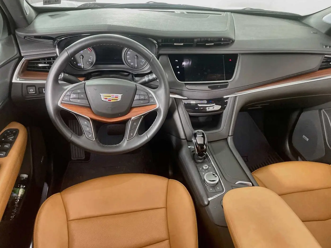 2026 Cadillac XT5 - $58,410