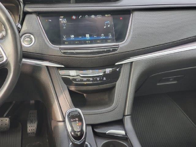2019 Cadillac XT5 - $16,861