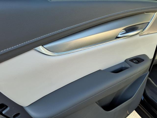2025 Cadillac XT5 - $39,997