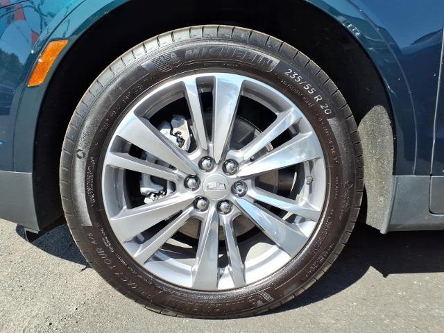 2025 Cadillac XT5 - $39,997