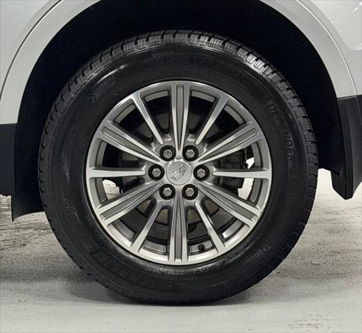 2019 Cadillac XT5 - $17,000