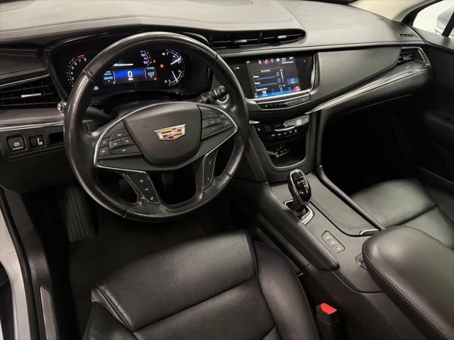 2019 Cadillac XT5 - $17,000
