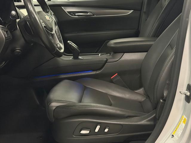 2019 Cadillac XT5 - $17,000