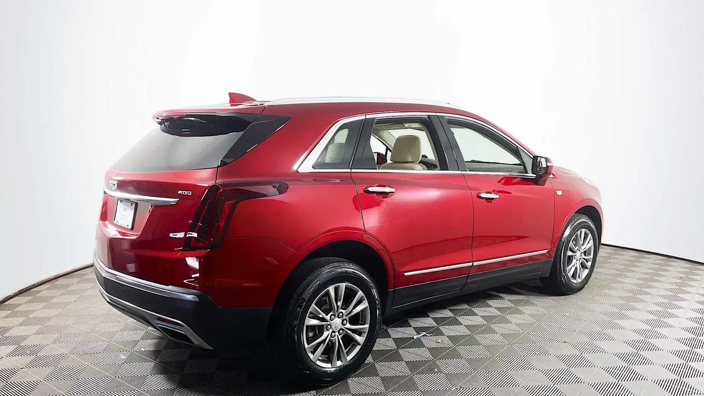 2023 Cadillac XT5 Premium Luxury