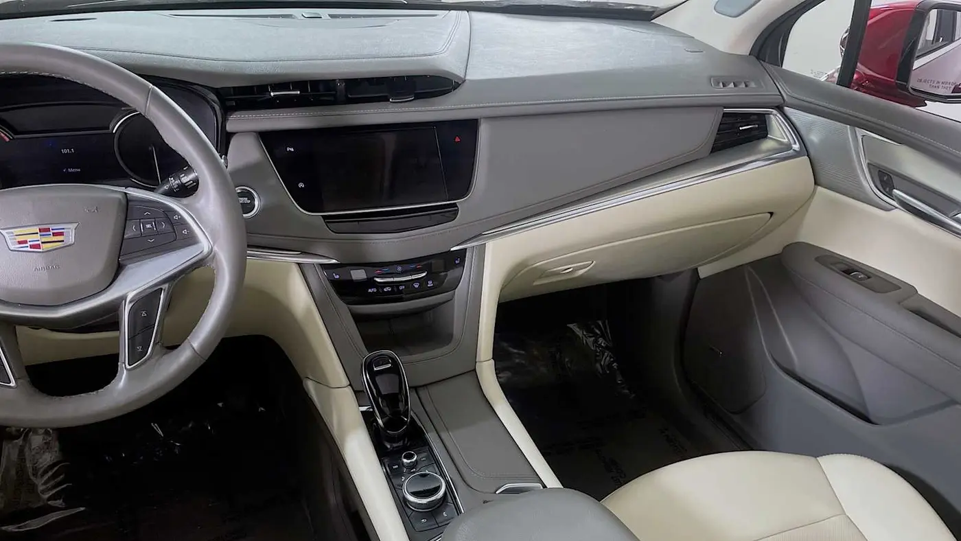 2023 Cadillac XT5 Premium Luxury