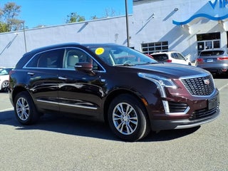 2021 Cadillac XT5 with Garnet Metallic Exterior