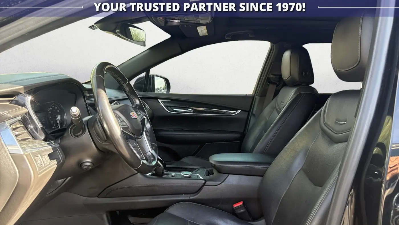 2020 Cadillac XT5 Premium Luxury