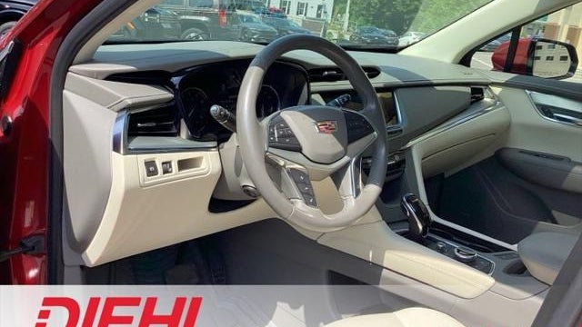 2021 Cadillac XT5 Premium Luxury