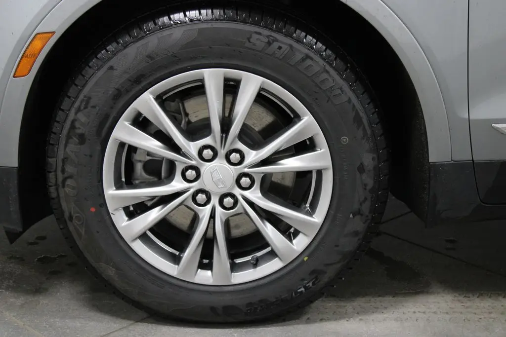 2023 Cadillac XT5 - $24,958