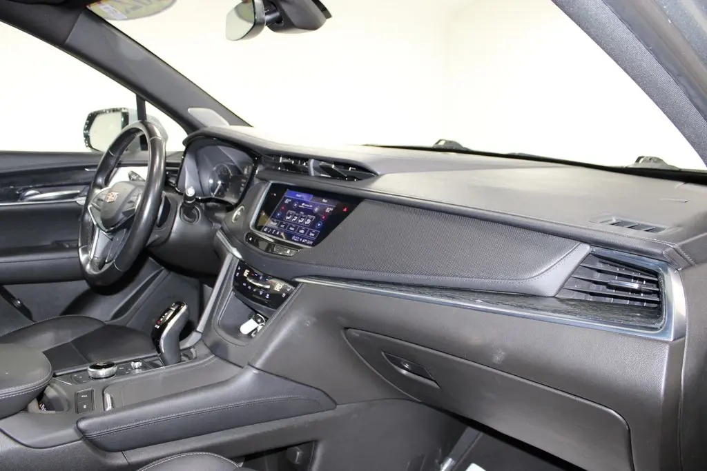 2023 Cadillac XT5 - $24,958