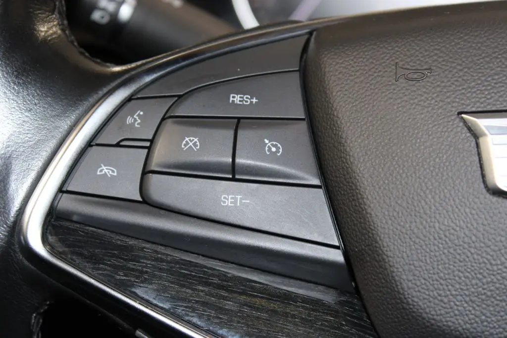 2023 Cadillac XT5 - $24,958