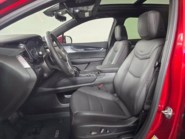 2026 Cadillac XT5 - $58,999