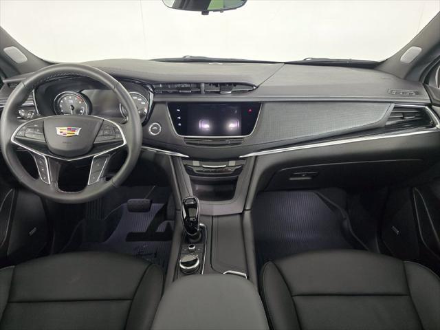 2026 Cadillac XT5 - $58,999