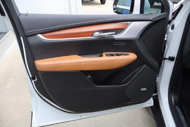2021 Cadillac XT5 - $23,500