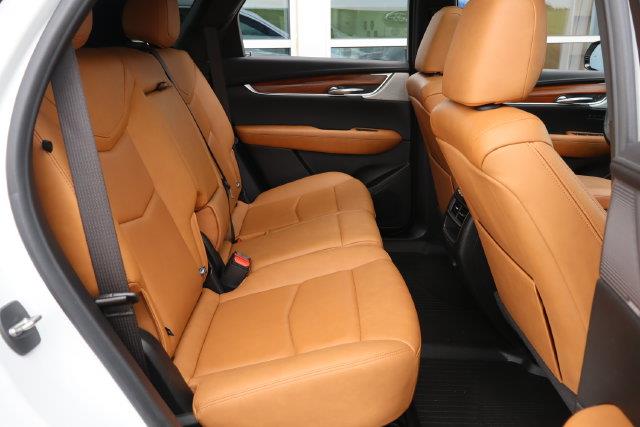 2021 Cadillac XT5 - $23,500