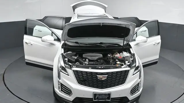 2024 Cadillac XT5 Premium Luxury