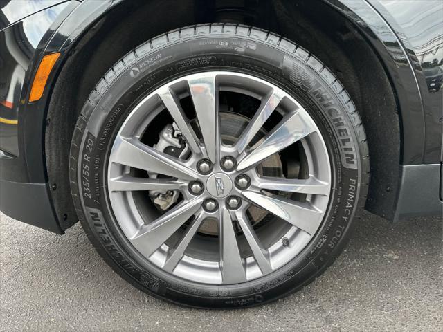 2025 Cadillac XT5 - $40,198