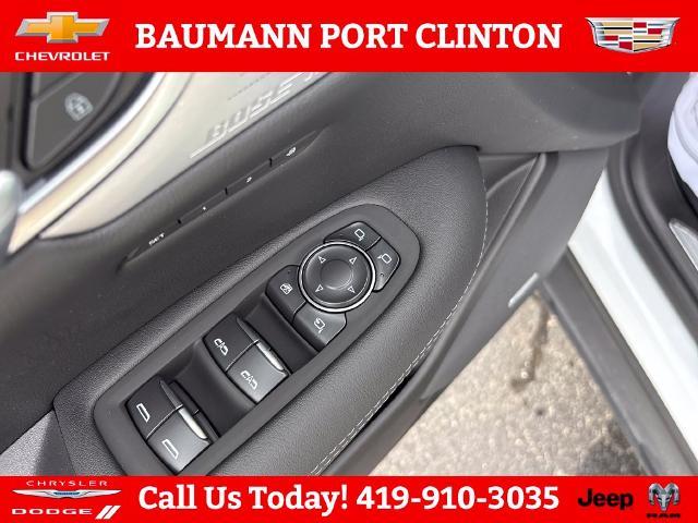 2026 Cadillac XT5 - $58,429