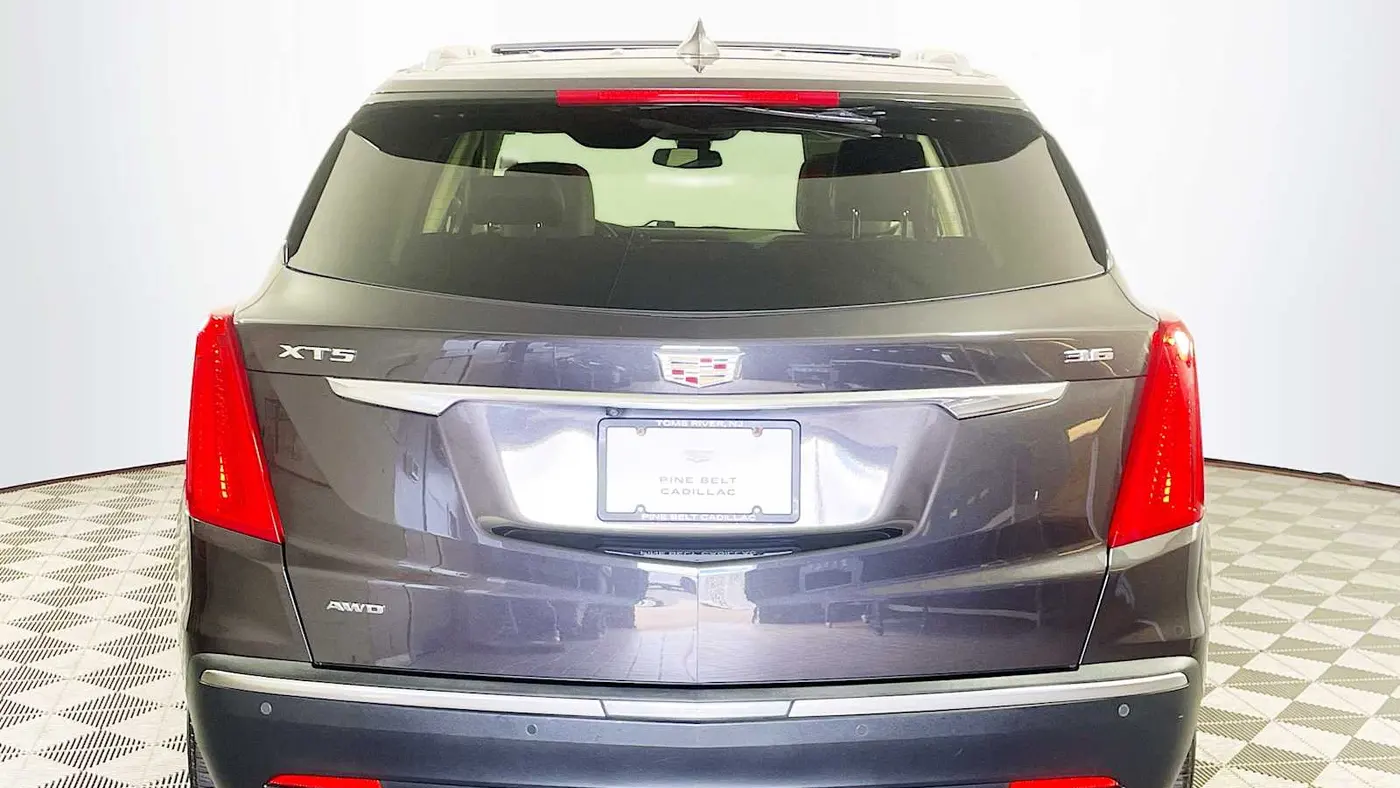 2018 Cadillac XT5 Luxury