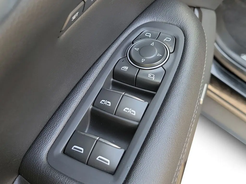 2023 Cadillac XT5 - $22,500