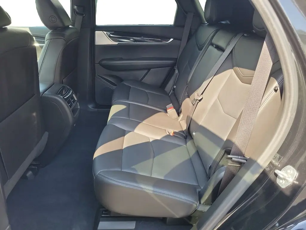 2023 Cadillac XT5 - $21,900
