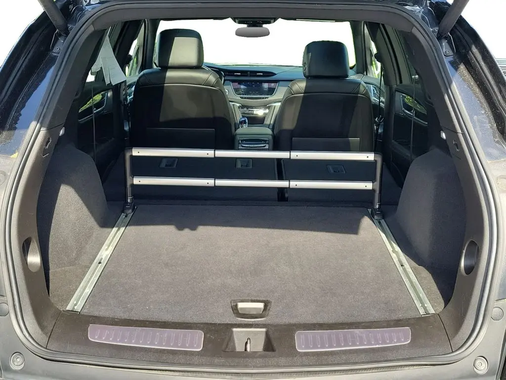 2023 Cadillac XT5 - $21,900