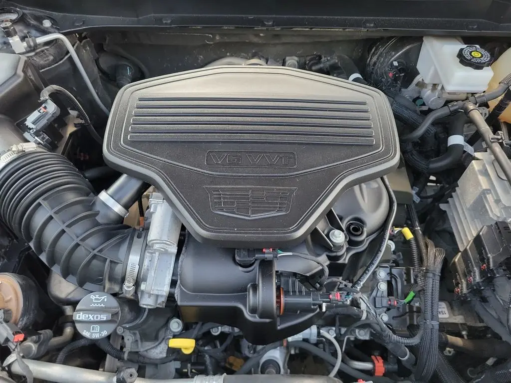 2023 Cadillac XT5 - $21,900