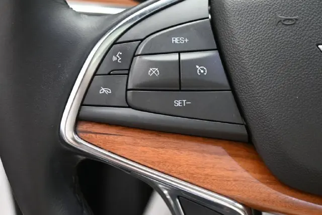 2021 Cadillac XT5 - $26,895