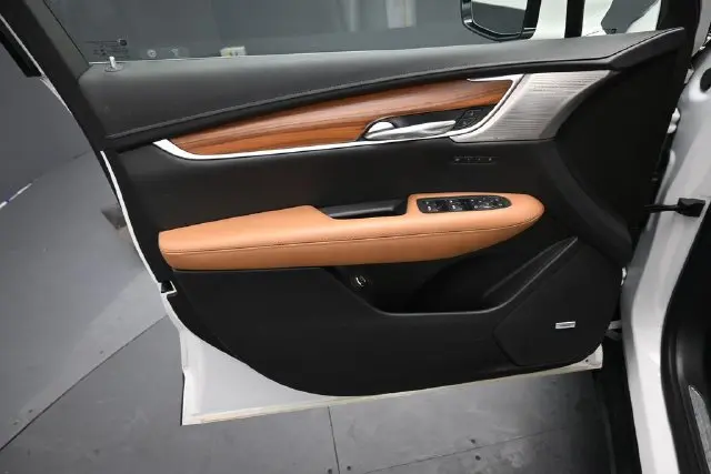 2021 Cadillac XT5 - $26,895