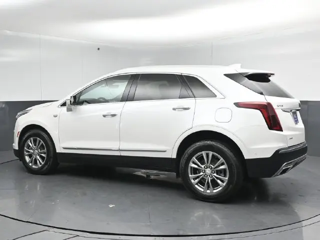 2021 Cadillac XT5 - $26,895