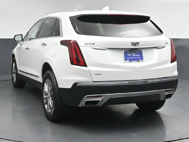 2021 Cadillac XT5 - $26,895