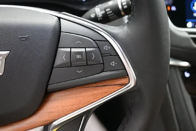 2021 Cadillac XT5 - $26,895