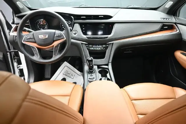 2021 Cadillac XT5 - $26,895