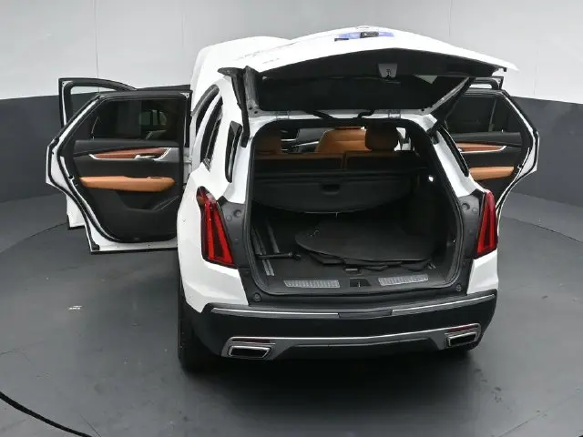 2021 Cadillac XT5 - $26,895